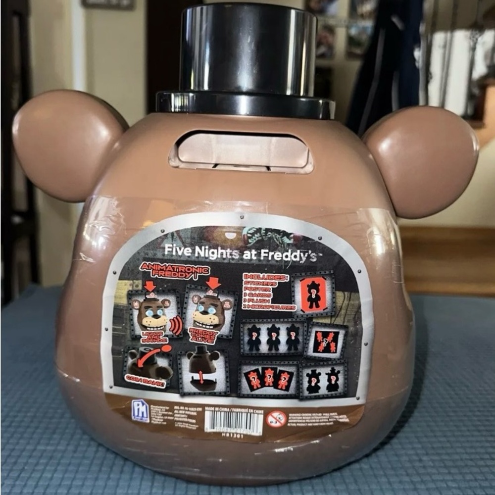 10th anniversary of Five Nights at Freddy's Annimatronic Head Capsule.